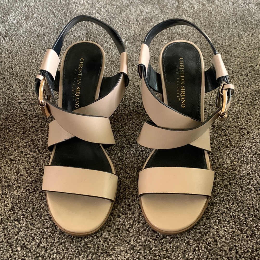 Size 7.5 shoes